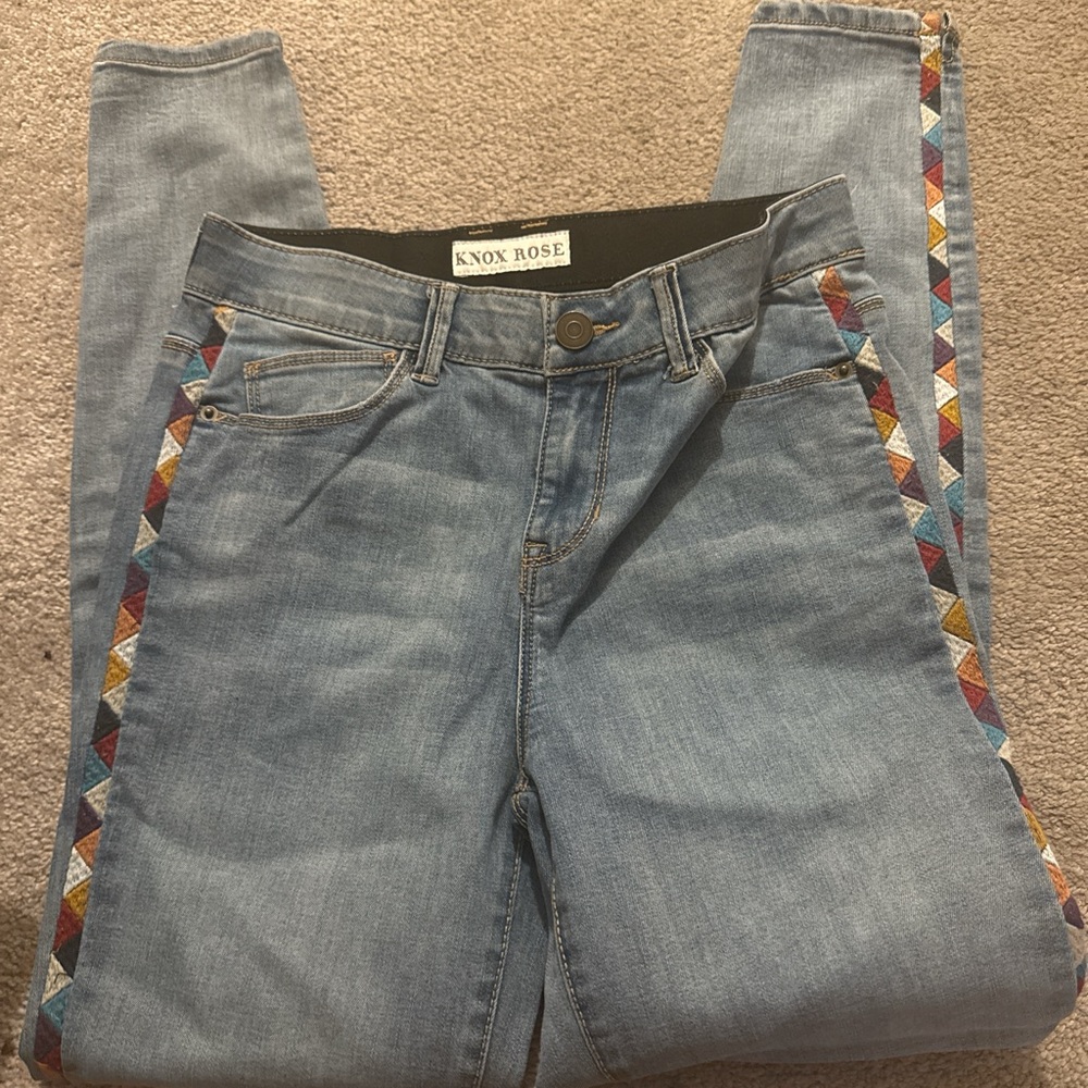 Knox Rose Women's Light Blue Jeans with Colorful Trim